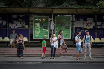 Bus stop in Chisinau © BalkansCat/Shutterstock