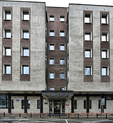 Headquarters of the National Broadcasting Council (KRRiT) Headquarters of the National Broadcasting Council (KRRiT)